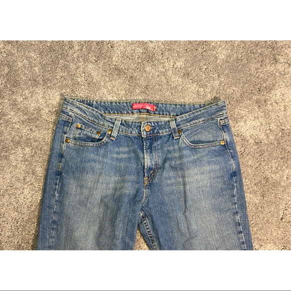 Levi’s Bootcut Jeans - Picture 4 of 9